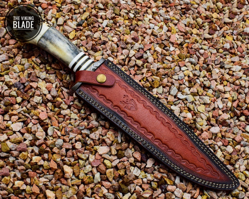 Handmade Damascus Steel Knife with Stag Antlers Crown Handle With Leather Sheath