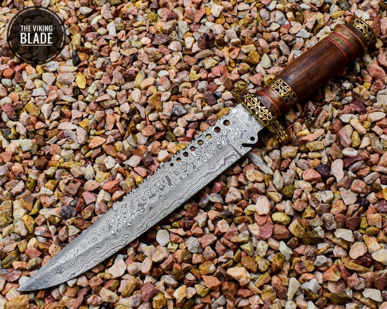 Fancy Handmade Damascus Steel Hunting and Camping Knife With Leather Sheath