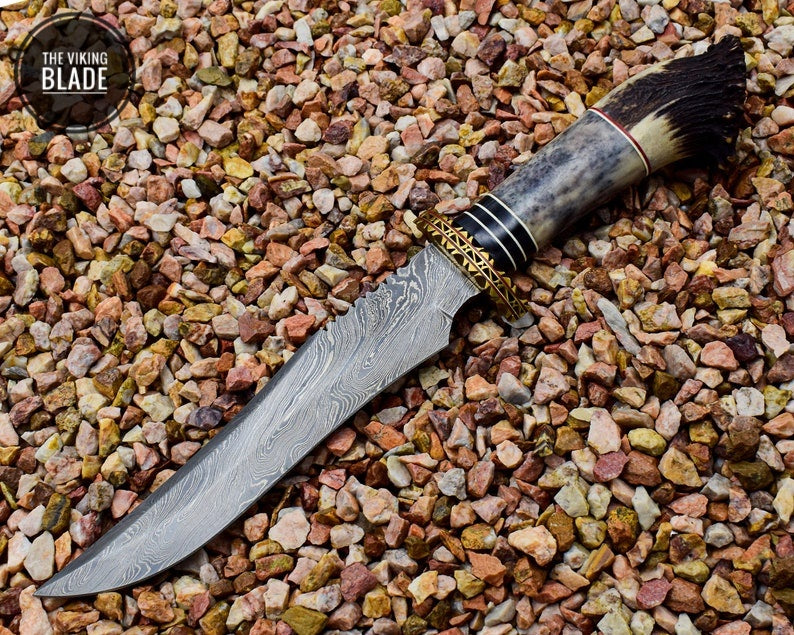 Stag Antlers Crown Handle Handmade Damascus Steel Knife with Free Leather Sheath