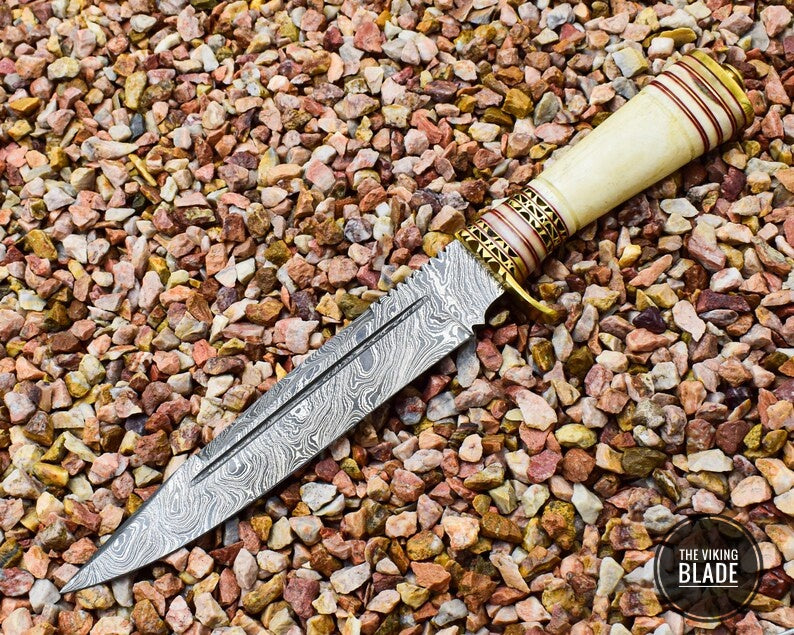 Handmade Damascus Steel Knife with Free Leather Sheath
