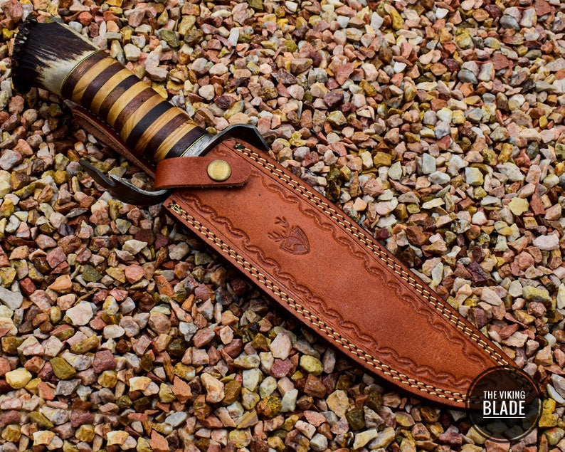 Handmade Damascus Steel Knife with Stag Antlers Crown Handle Christmas Gift for Dad, Gift for Boyfriend