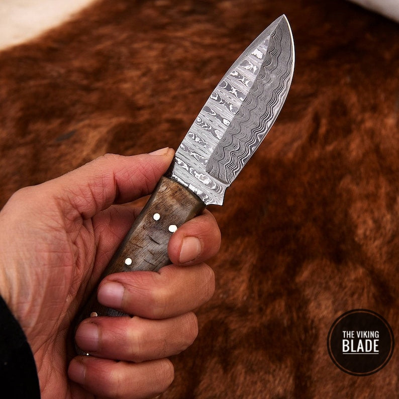 Handmade Damascus Steel Custom SHEEP HORN Camping Hunting Skinner Sport Knife with cow hide leather sheath