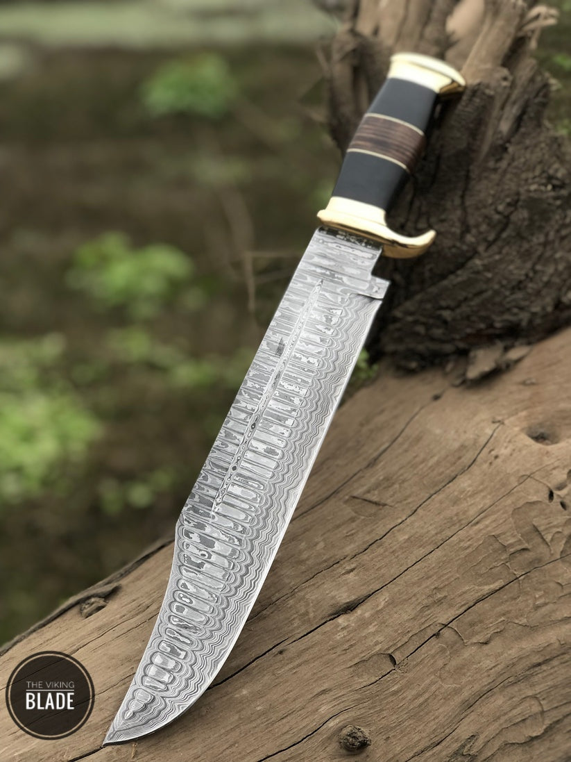 Custom handmade Damascus steel bowie knife