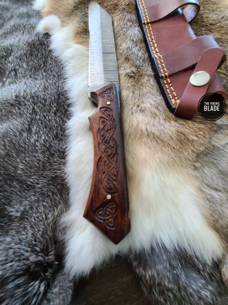 Damascus Seax with engraved walnut handles and premium cross draw leather sheath