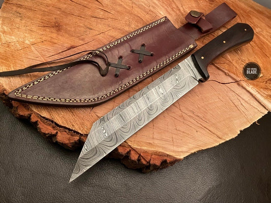 Handmade Damascus Steel Seax-Wood handle | Leather sheath |