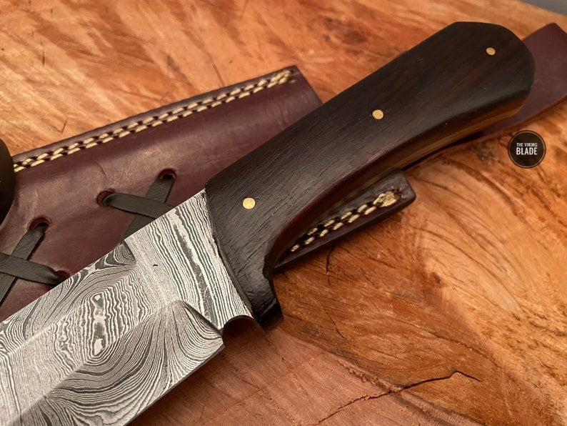 Handmade Damascus Steel Seax-Wood handle | Leather sheath |