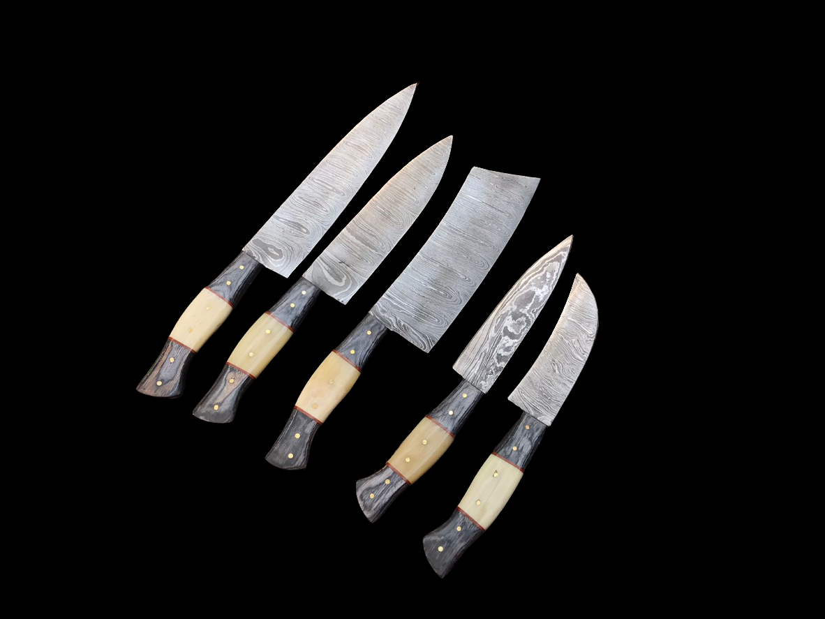 Hand Forged Damascus Steel Kitchen Knives Chef Set With Leather Roll Kit