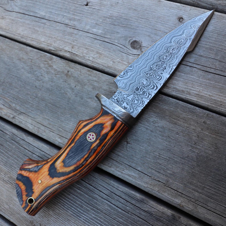 Damascus Steel Fixed Blade Knife - Collectible Hunting Camping Knife Fire Glow Pakkawood Handle Sheath Included