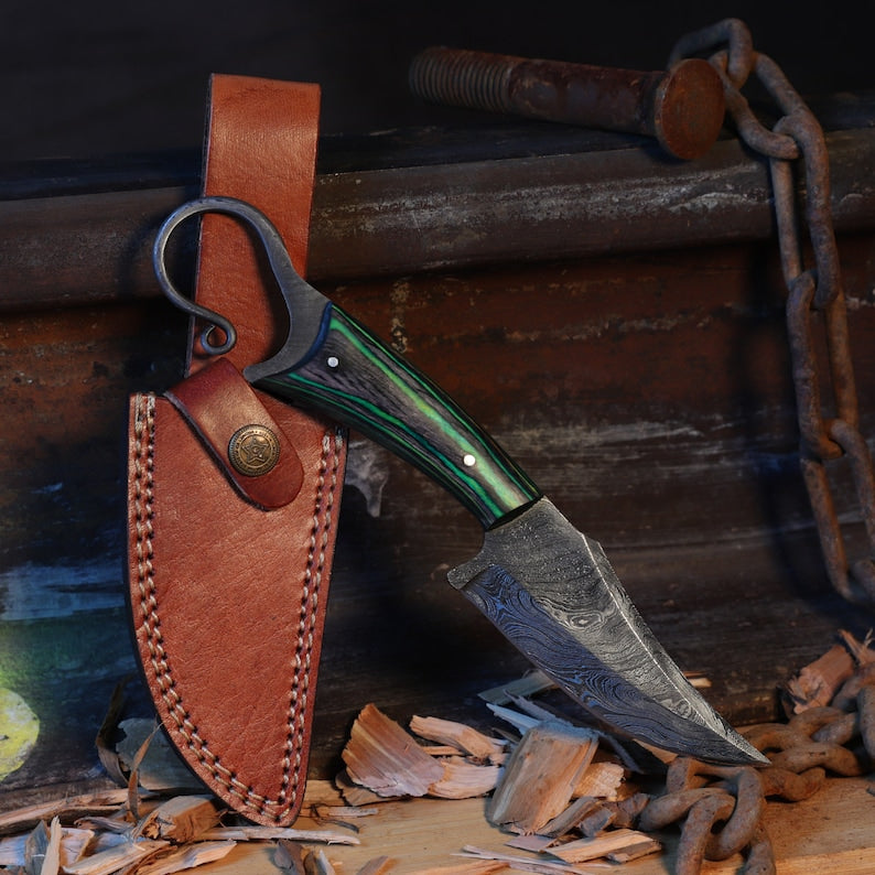 Functional Full Tang Damascus Sharpened Trailing Point Blade w/ Finger Hole - Green Handle