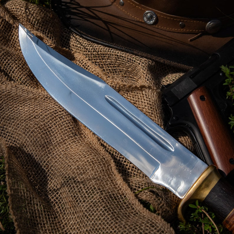 Handmade Full Tang Clip Point Medium Large Game Personalized Blade Walnut Wood & Leather Handle