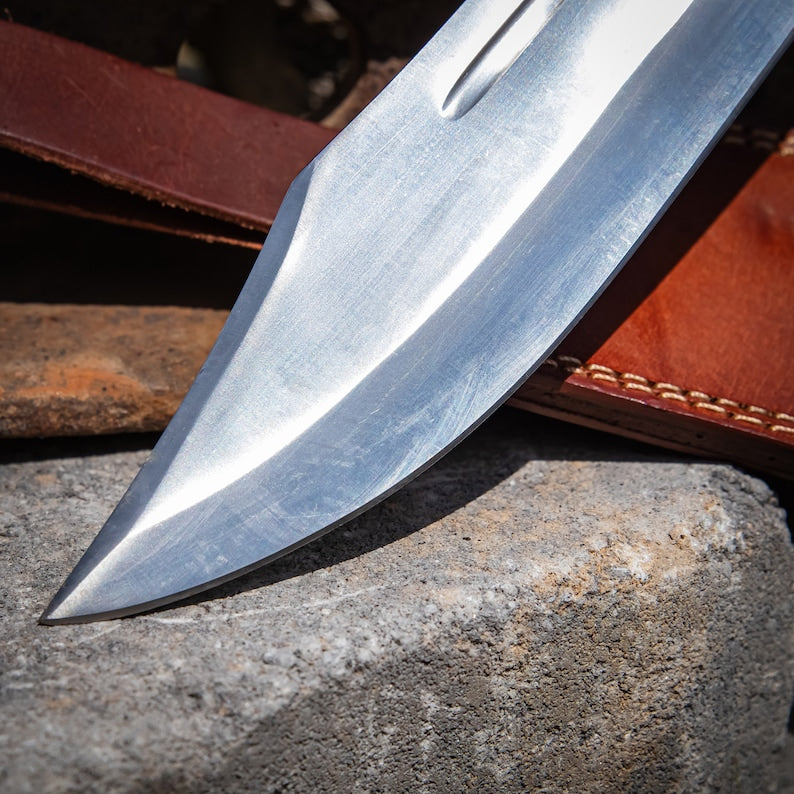 Full Tang Clip Point Hand Forged Bowie Rambo Knife Twisted Handle Hunting Fishing Camping Hiking