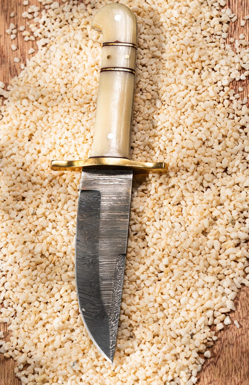 Custom Handmade Damascus Steel Hunting Knife With Leather Sheath