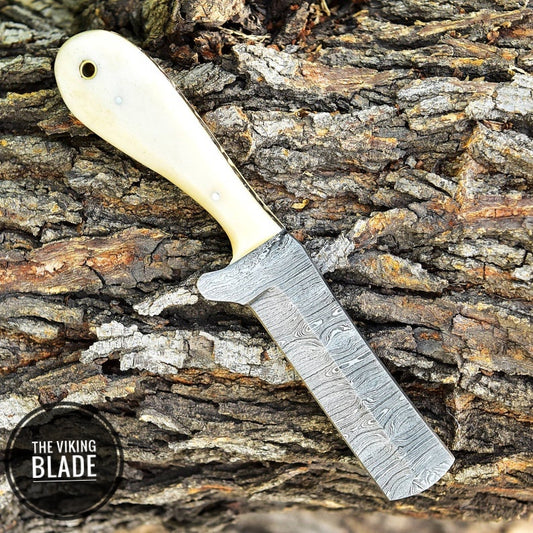 EDC Handmade Damascus Steel Hunting Skinning Bull Cutter Camel BONE HANDLE Comes With Genuine Leather Sheath