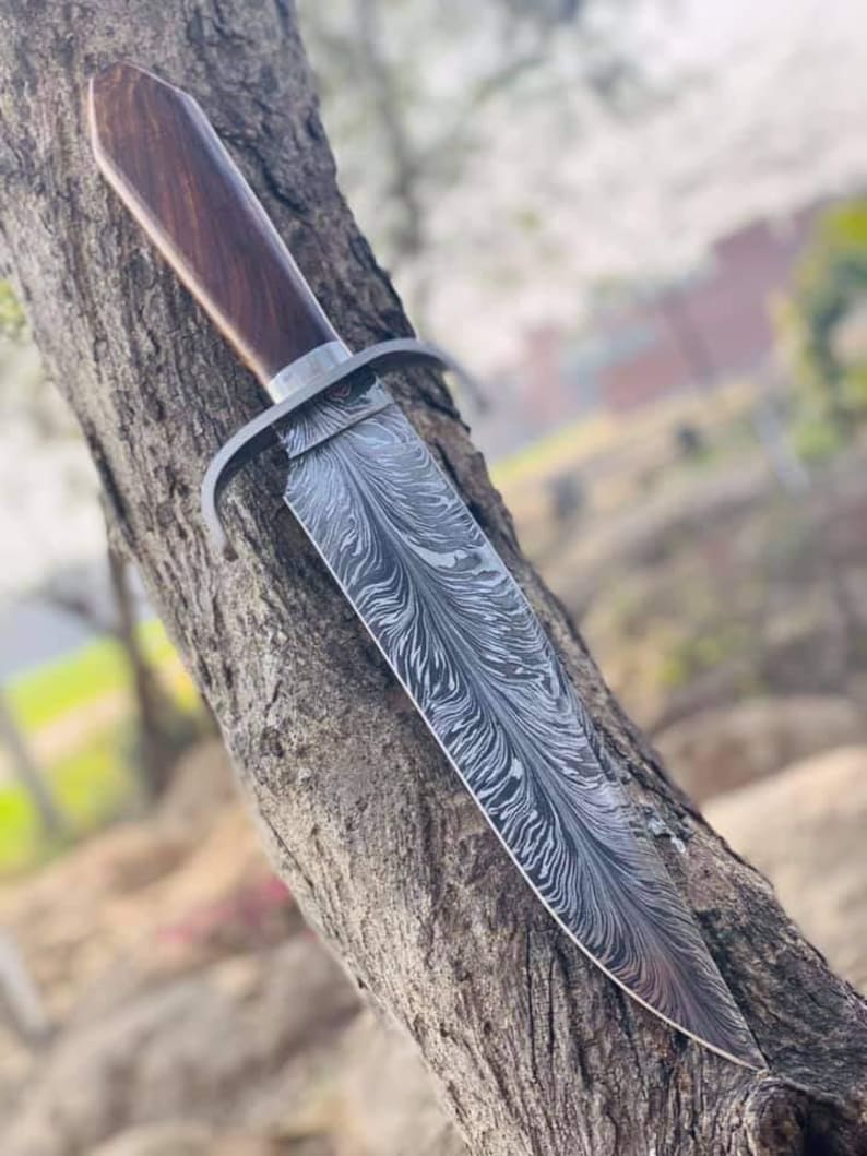 Handmade Bagwell Bowie Knife | Forged Feather Pattern Damascus Steel | Rosewood Handle With Free Cow Leather Sheath