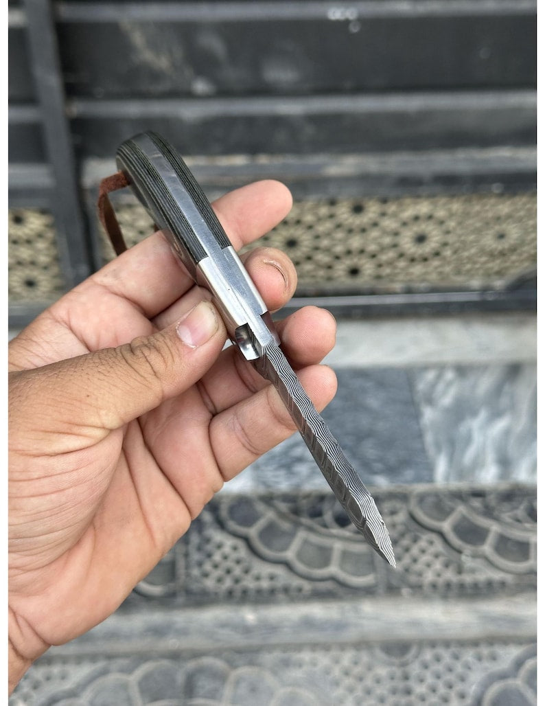 Handmade Damascus Steel Skinner Knife