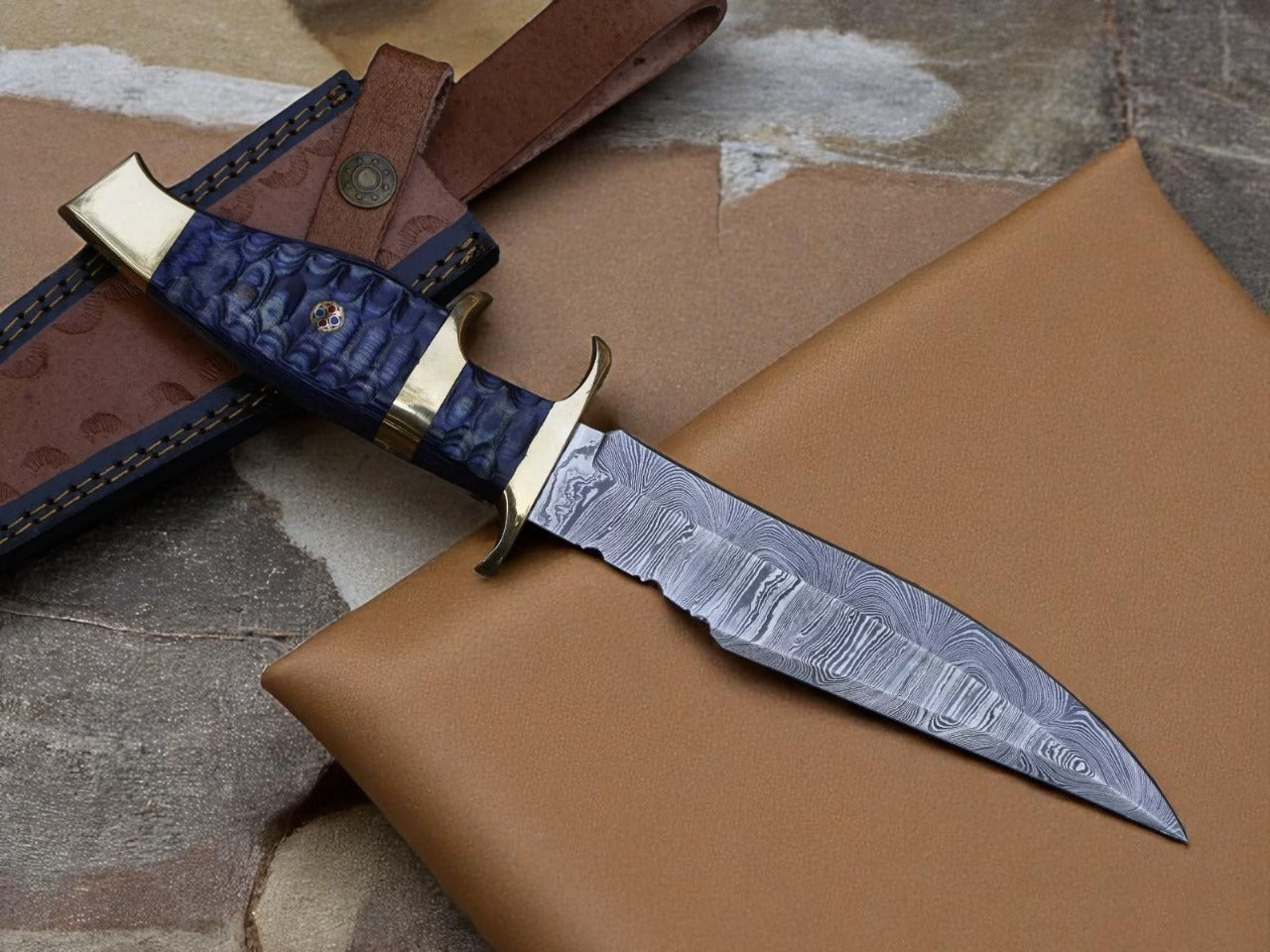 Custom Handmade Damascus Steel Hunting Knife With Leather Sheath