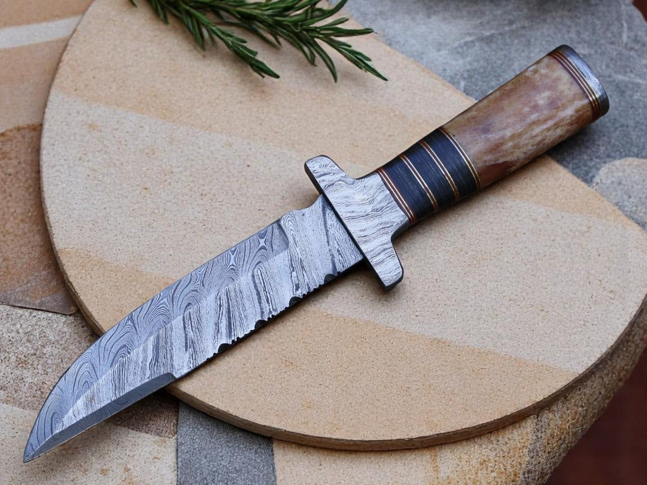 Custom Handmade Damascus Steel Hunting Knife With Leather Sheath