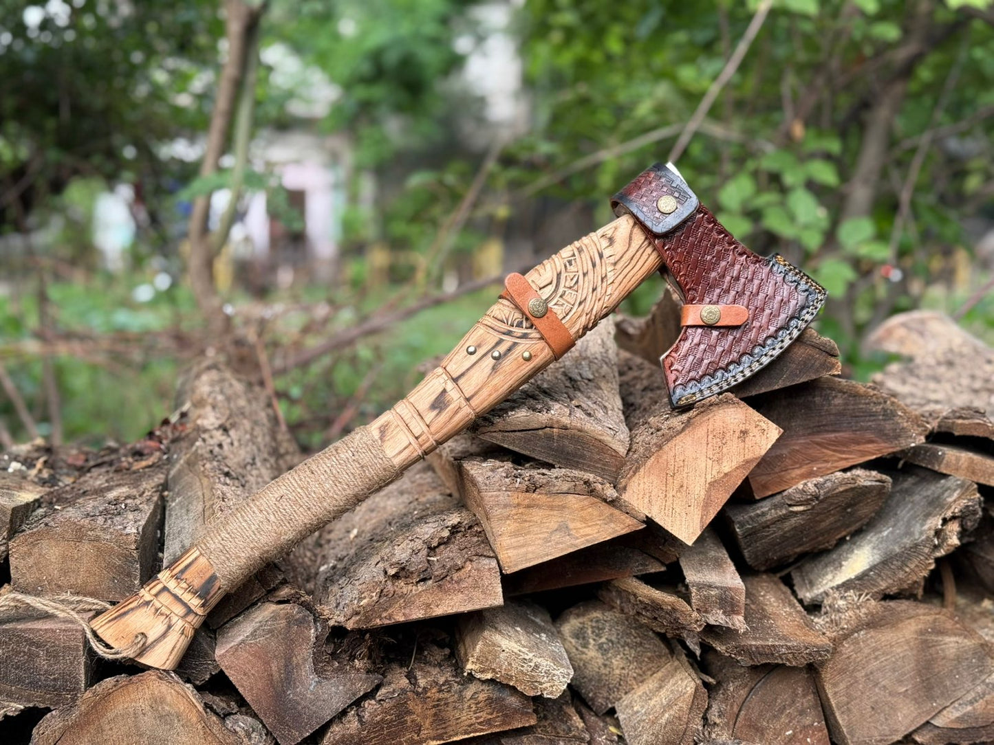 Hand-Forged Viking Style Axe – With Detailed Engravings on Blade and Handle & Leather Sheath
