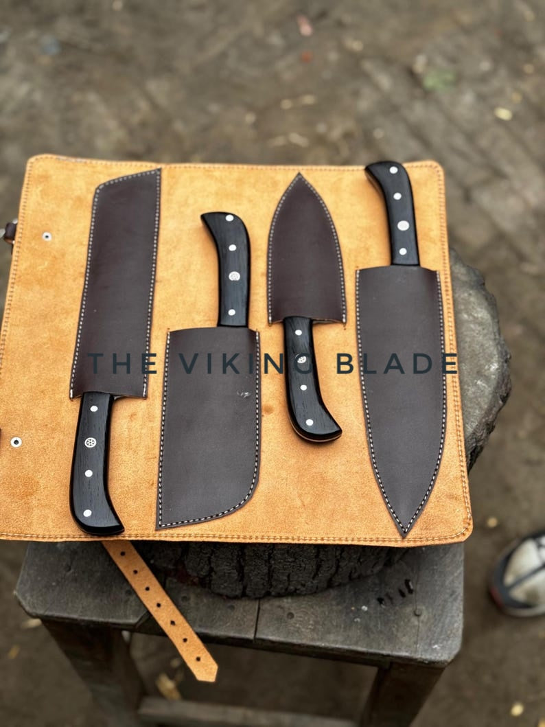 Handmade Damascus Steel Kitchen Knives set With Leather Roll Kit