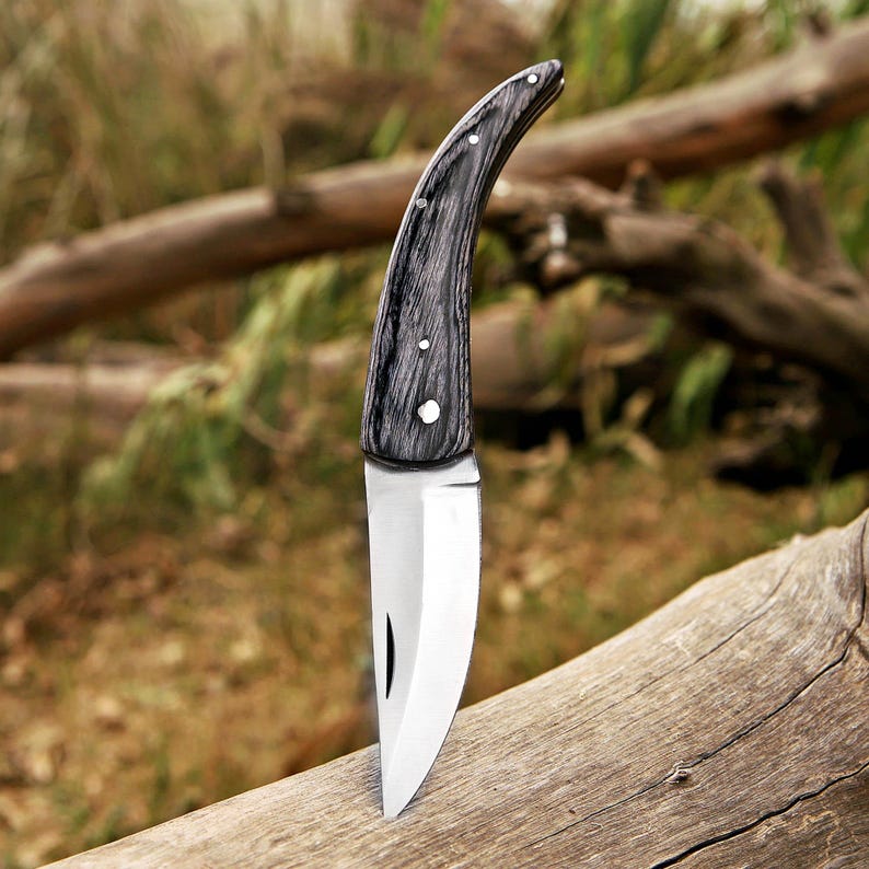 Handmade J2 Steel Folding Knife With Beautiful Leather Sheath