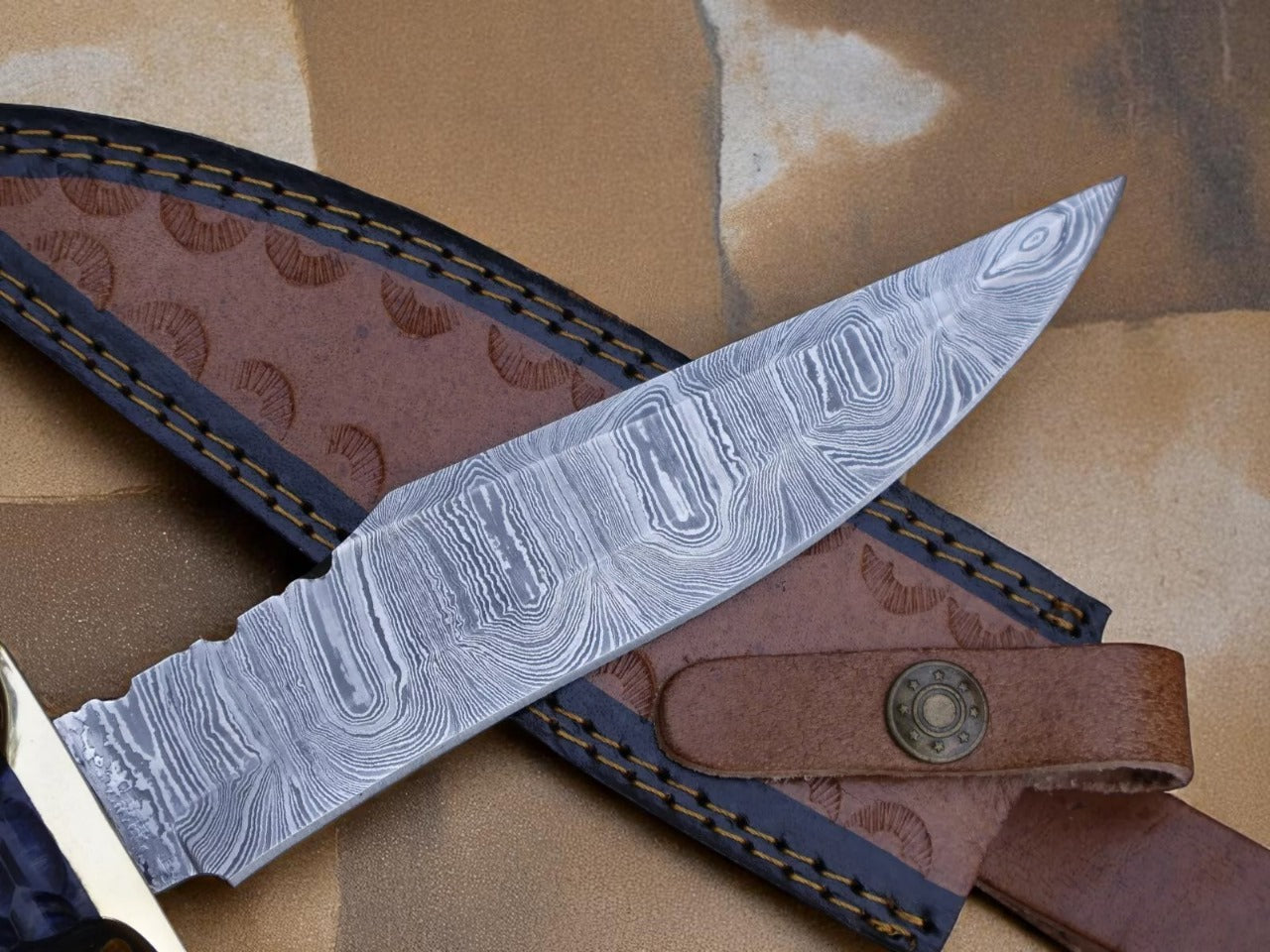 Custom Handmade Damascus Steel Hunting Knife With Leather Sheath