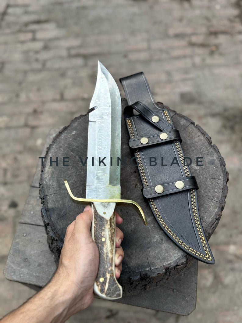 Custom Handmade Stainless Damascus Steel Hunting Gut Hook Bowie Knife With Leather Sheath