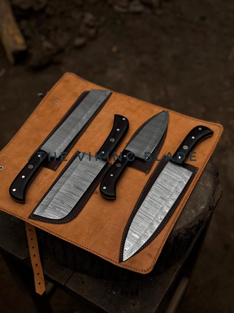 Handmade Damascus Steel Kitchen Knives set With Leather Roll Kit