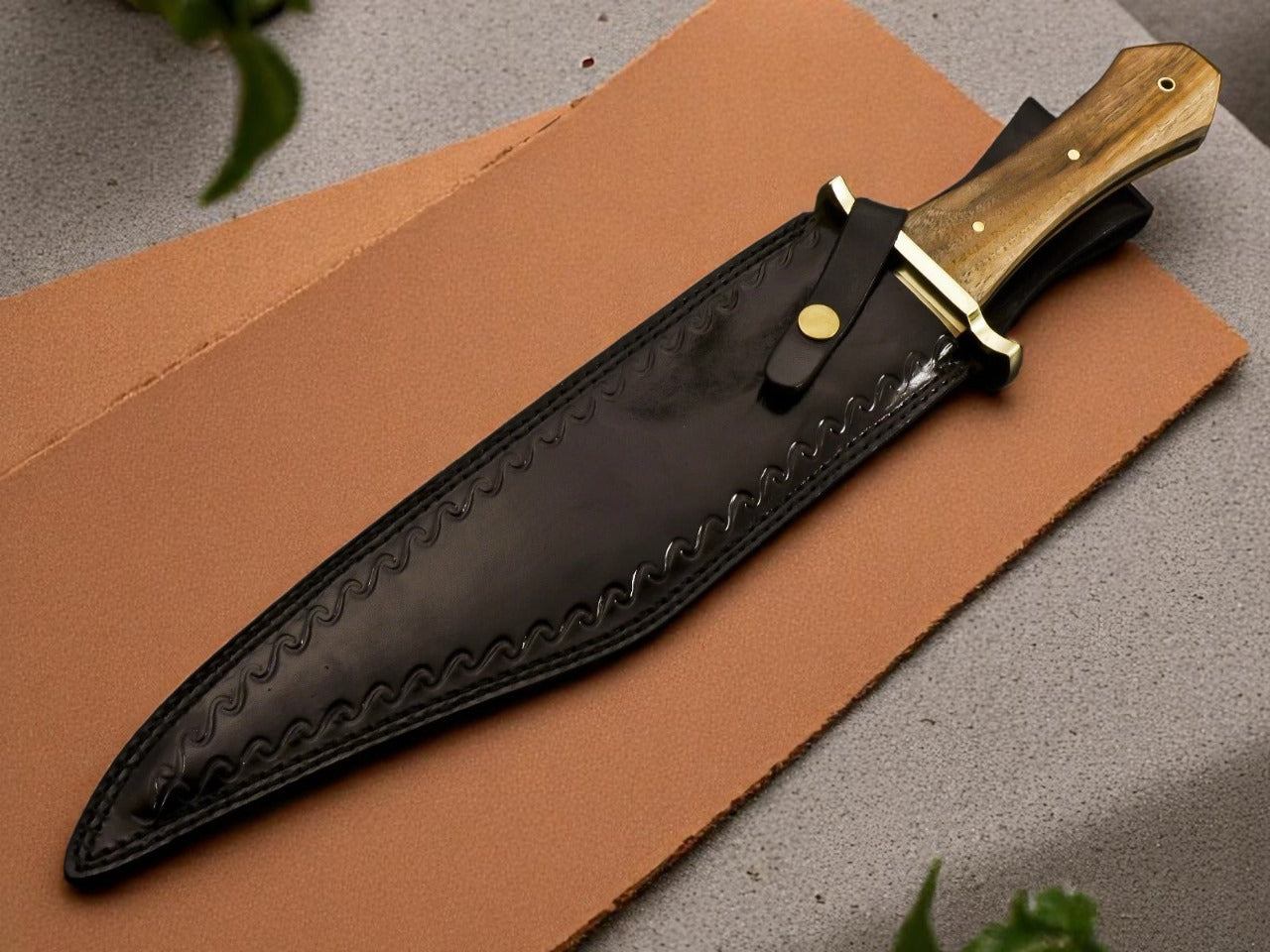 Custom Handmade Hunting Bowie Knife With Leather Sheath