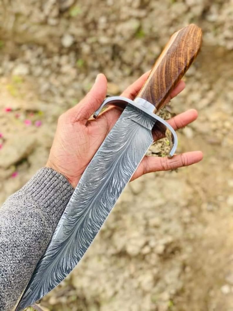 Handmade Bagwell Bowie Knife | Forged Feather Pattern Damascus Steel | Rosewood Handle With Free Cow Leather Sheath