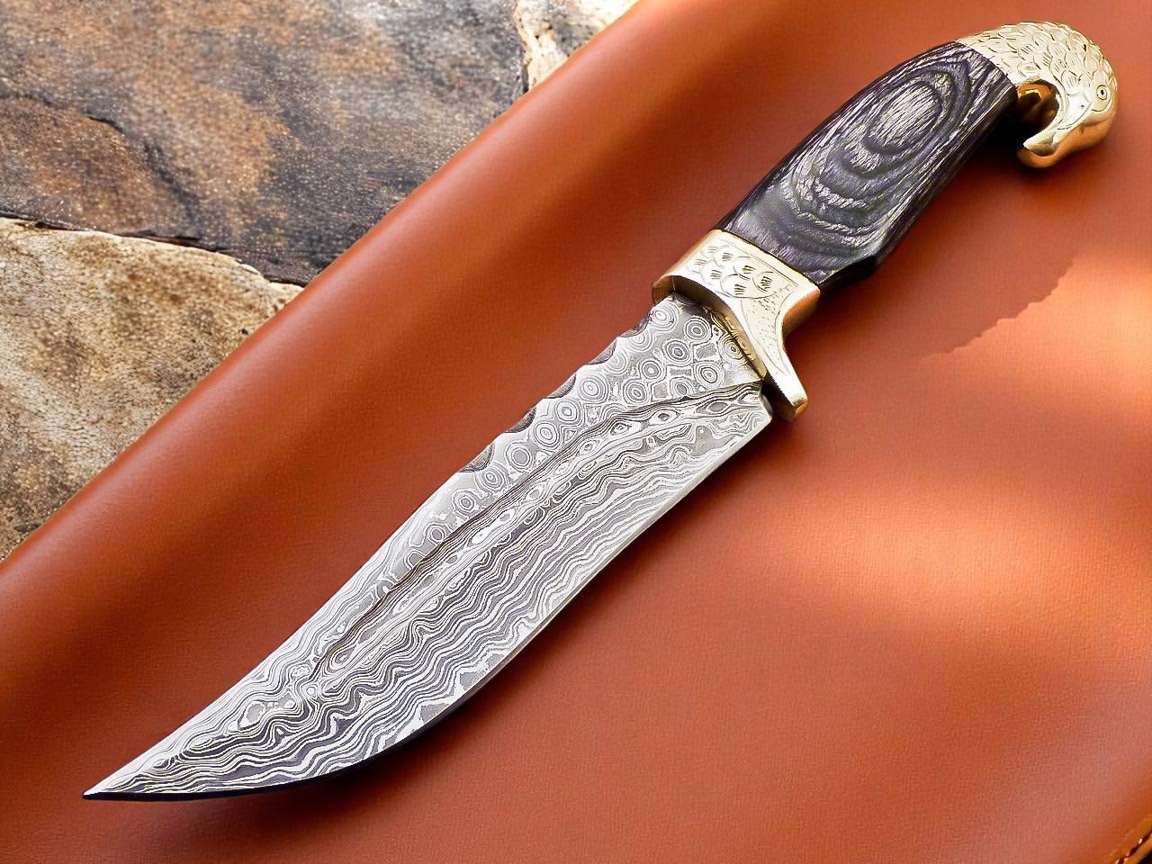 Custom Handmade Damascus Steel Hunting Knife With Leather Sheath