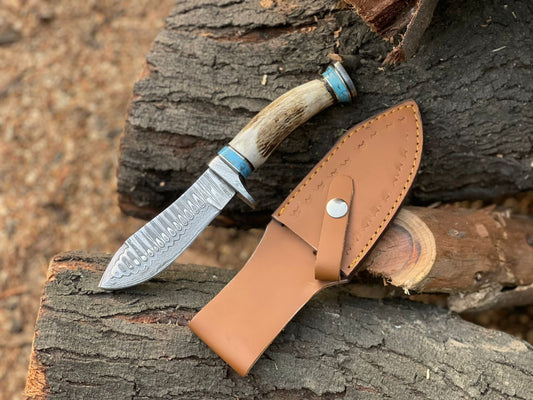 Custom Handmade Damascus Hunting Knife Stag Horn Handle With Leather Sheath