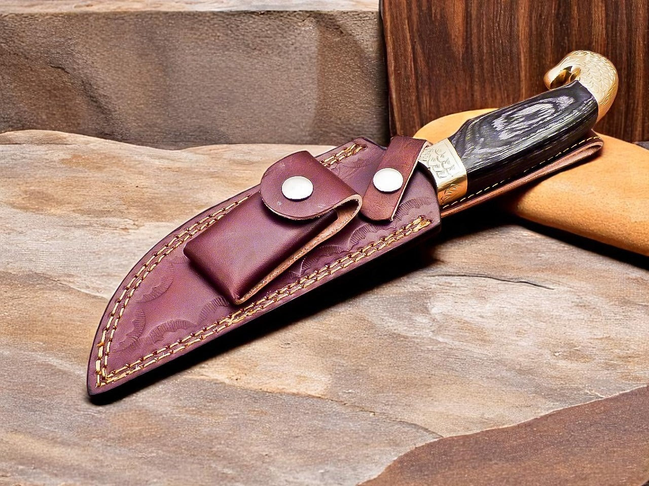 Custom Handmade Damascus Steel Hunting Knife With Leather Sheath