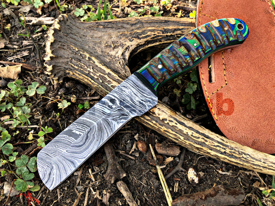 Custom Handmade Bull Cutter Knife Hand Forged Damascus EDC Knife With Leather Sheath