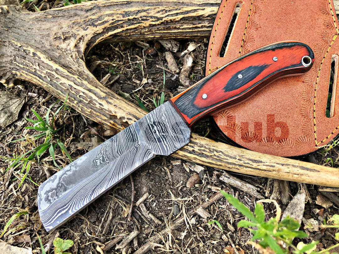 Custom Handmade Bull Cutter Knife Hand Forged Damascus EDC Knife With Leather Sheath