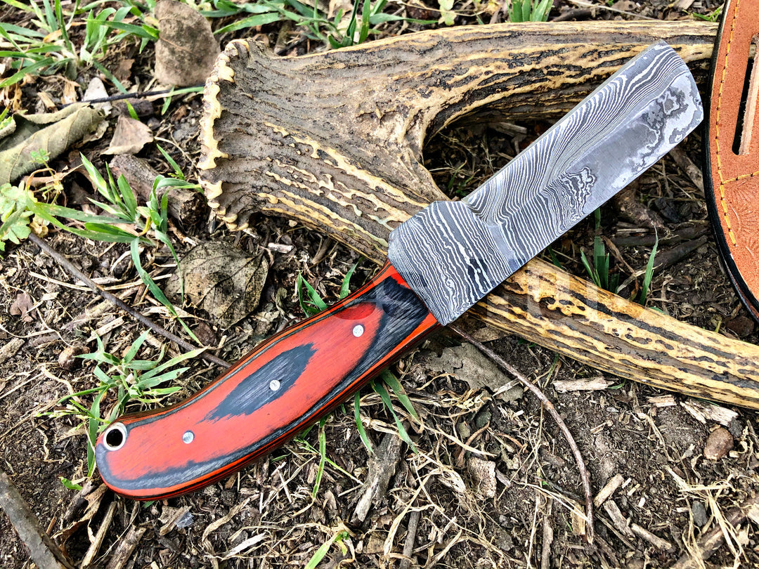 Custom Handmade Bull Cutter Knife Hand Forged Damascus EDC Knife With Leather Sheath