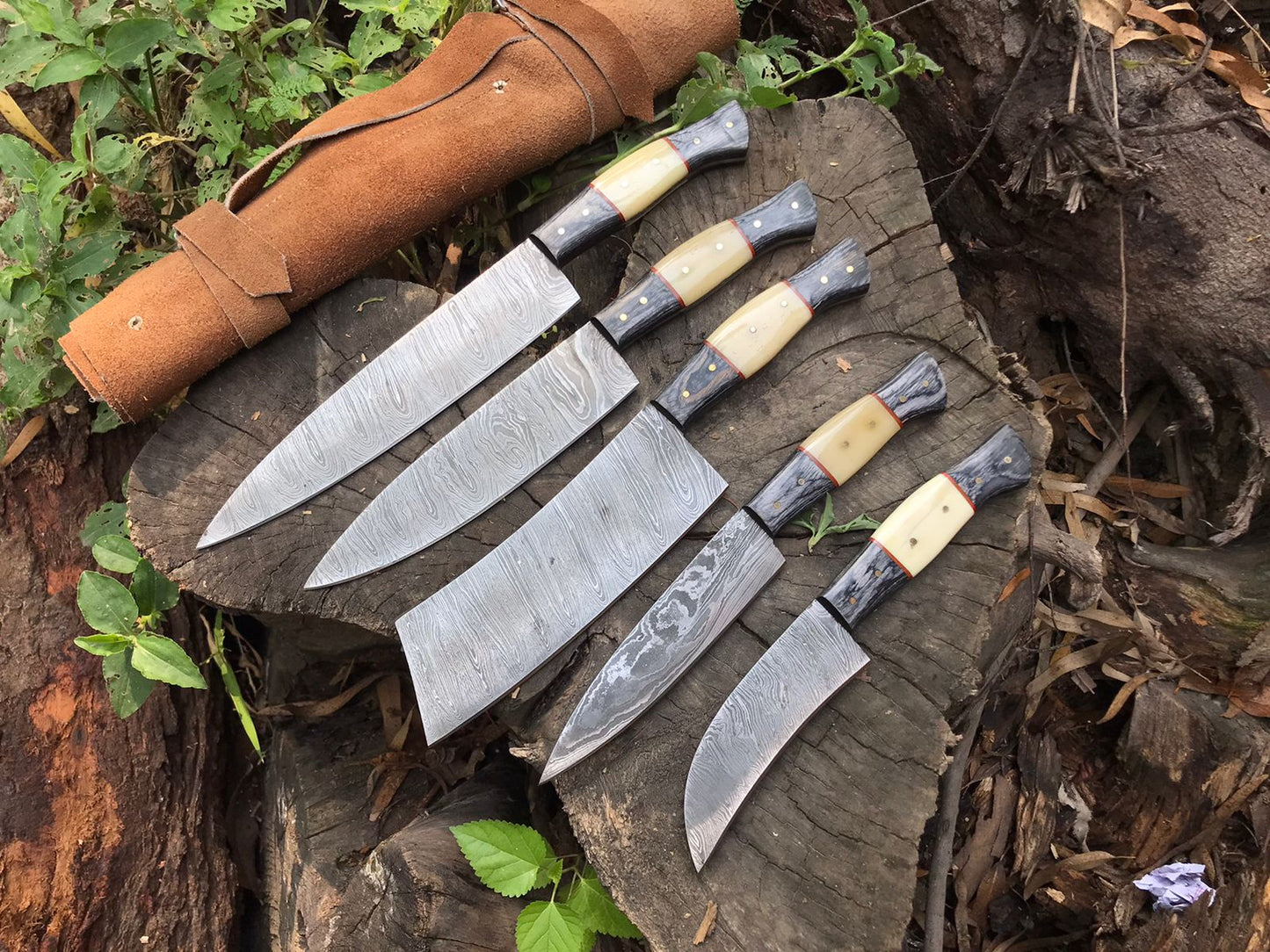 Hand Forged Damascus Steel Kitchen Knives Chef Set With Leather Roll Kit