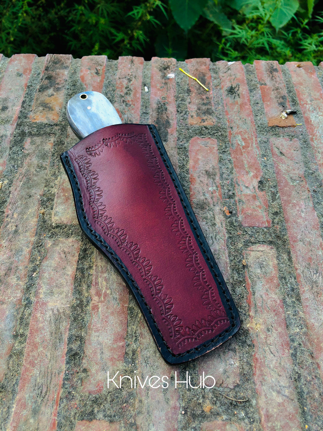 Handmade D2 Steel Bull cutter knife with leather sheath