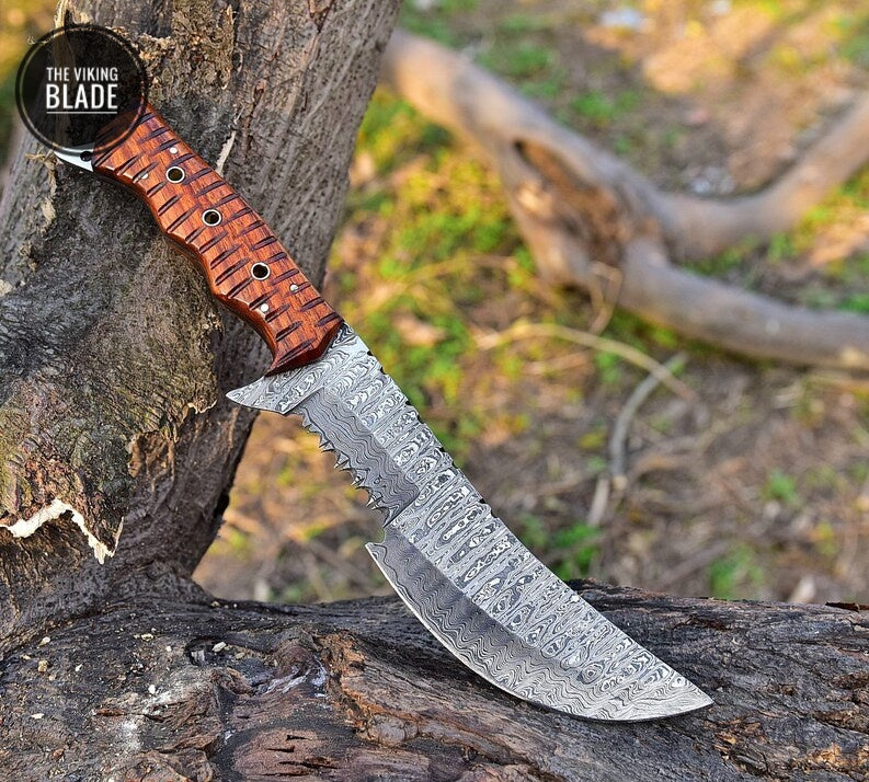 12' Damascus Knife Hunting Tracker SURVIVAL Fixed Blade BOWIE BUSHCRAFT Comes with leather cover