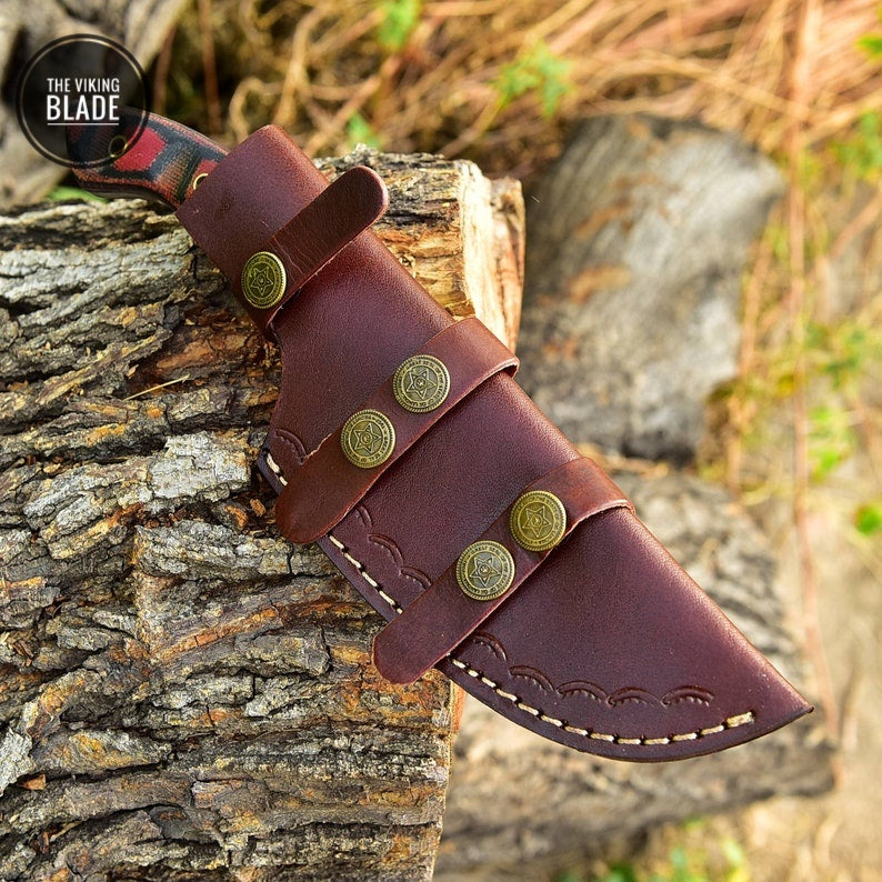 Custom Handmade Damascus Steel Hunting Tracker Knife Skinning Survival Camping Outdoor Comes with leather cover