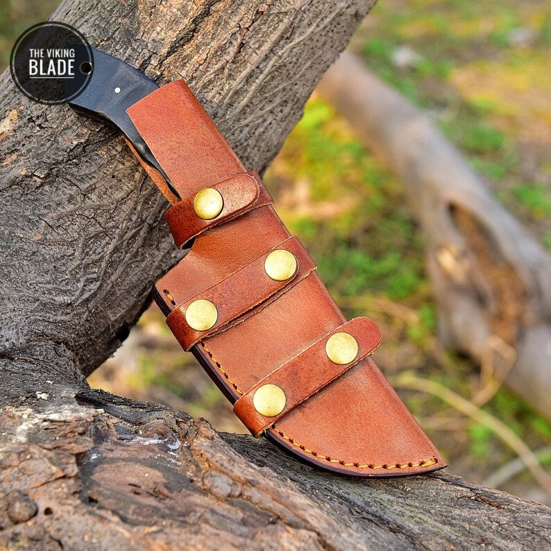 Custom Handmade Damascus Tracker Knife Hunting SURVIVAL BUSHCRAFT SKINNING Comes with leather cover