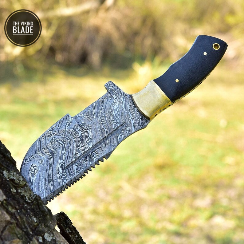 Forged Damascus Hunting Tracker Bowie Survival Bush craft Knife FULL TANG Comes with Genuine Leather Sheath