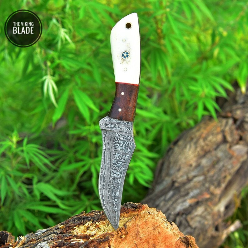 Damascus Hunting Tracker Bowie Fixed Blade Knife Full Tang SURVIVAL EDC Comes with Genuine Leather Sheath