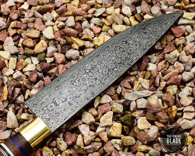 Damascus Steel Chef Knife Beautiful Rose Wood & Resin Handle
