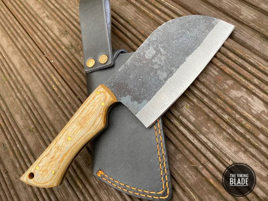 10-Inch Full Tang 1095 Steel Blade, Oak Wood Handle, Leather Sheath
