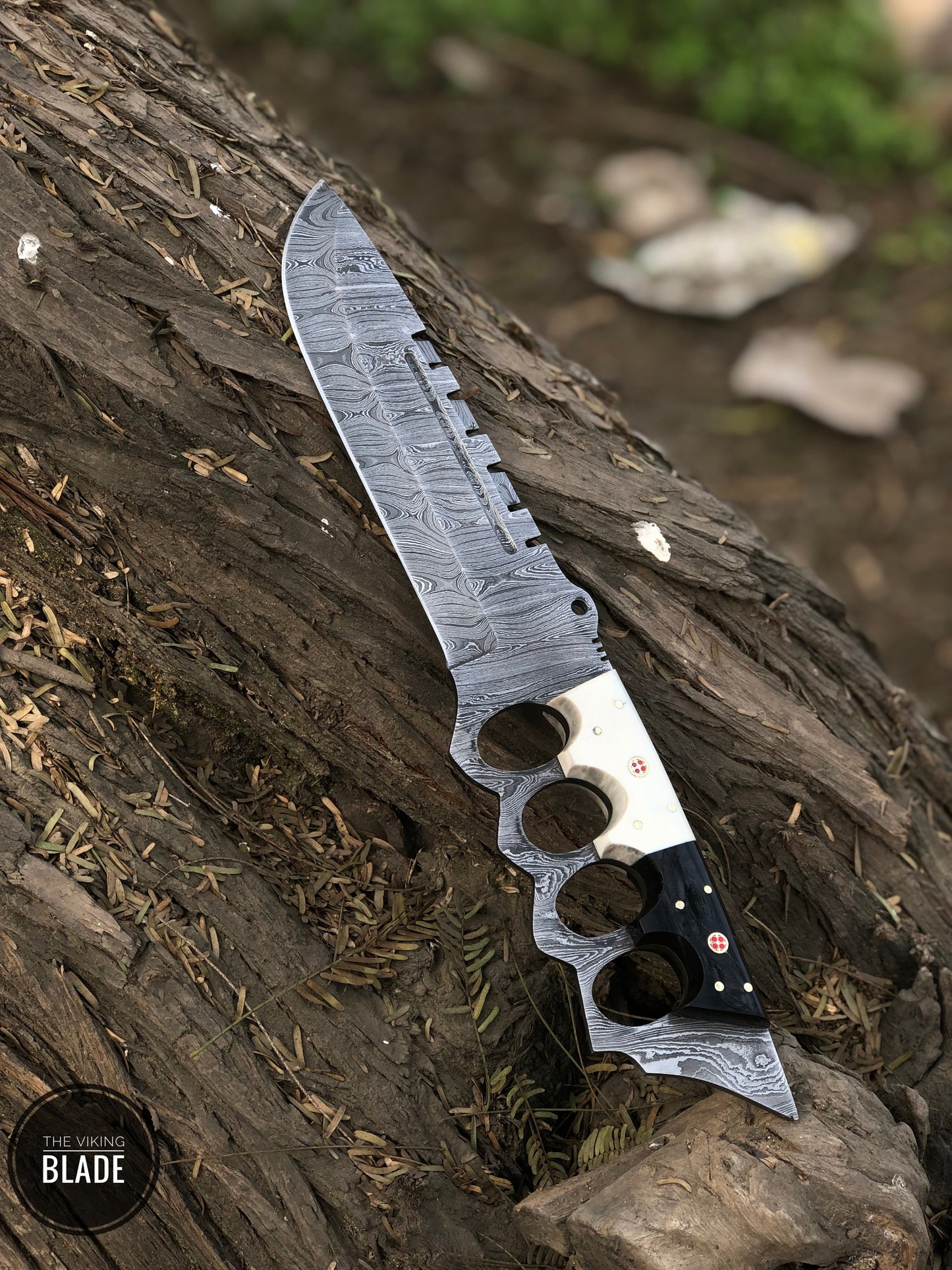 Damascus Tactical Knuckle Camping Knife with Full Tang handle