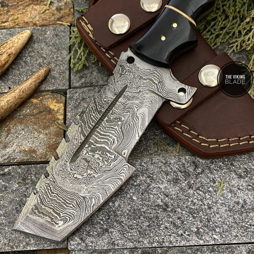 CUSTOM HAND FORGED DAMASCUS STEEL TRACKER HUNTING KNIFE WITH SHEATH