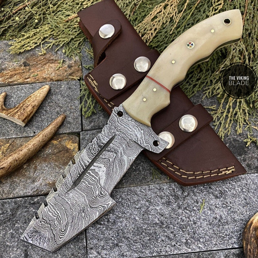 CUSTOM HAND FORGED DAMASCUS STEEL TRACKER HUNTING KNIFE WITH SHEATH