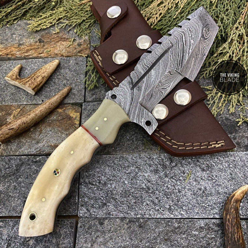 CUSTOM HAND FORGED DAMASCUS STEEL TRACKER HUNTING KNIFE WITH SHEATH