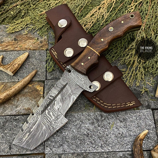HAND FORGED DAMASCUS STEEL CAMPING TRACKER HUNTING KNIFE WITH SHEATH