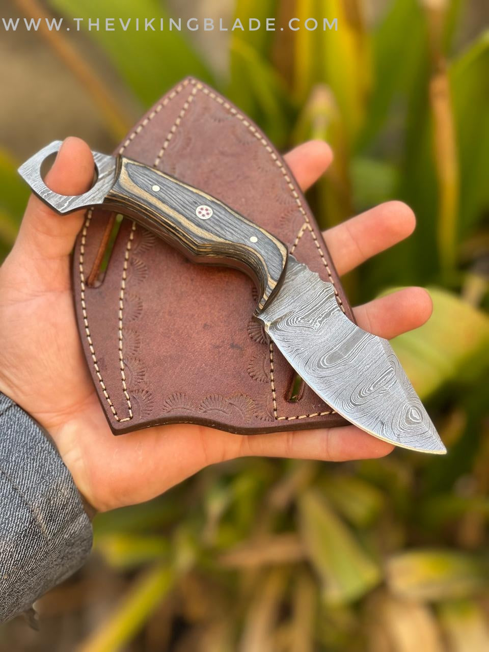 Premium Damascus Steel Skinning Knife with Leather Sheath